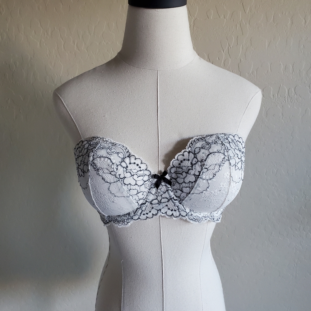 Victoria's Secret Dream Angels Bra 32D